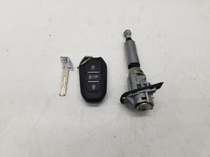 2023 VAUXHALL ASTRA L DOOR LOCK BARREL & KEY OEM - Picture 1 of 2