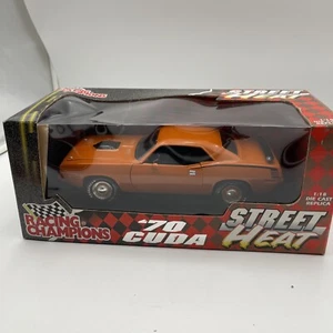Racing Champions STREET HEAT scala 1:18 1970 PLYMOUTH HEMI CUDA - Foto 1 di 20