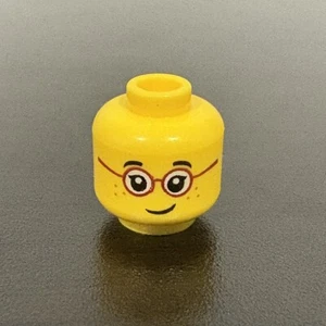 NEW Lego Child MINIFIG HEAD - Boy Girl Red Eye Glasses Kid Happy Smile Freckles - Picture 1 of 1