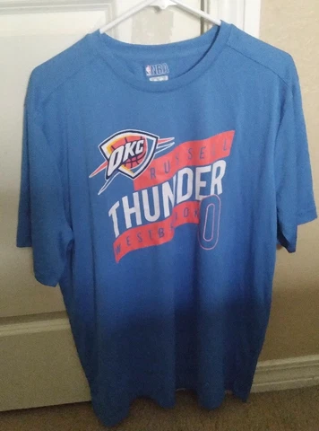 NBA Oklahoma City Thunder Russell Westbrook #0 T-Shirt (Men's Large) Cover