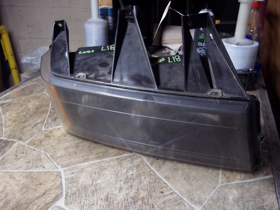 04-12 Chevy Colorado Canyon 2006 Isuzu I-280 07-08 I-290 conjunto de luces de cabeza derecha OEM Foto 1 de 4