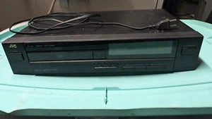 JVC Vintage CD Player XL-V114 Single Compact Disc No Remote PARTS ONLY-powers up - Picture 1 of 2