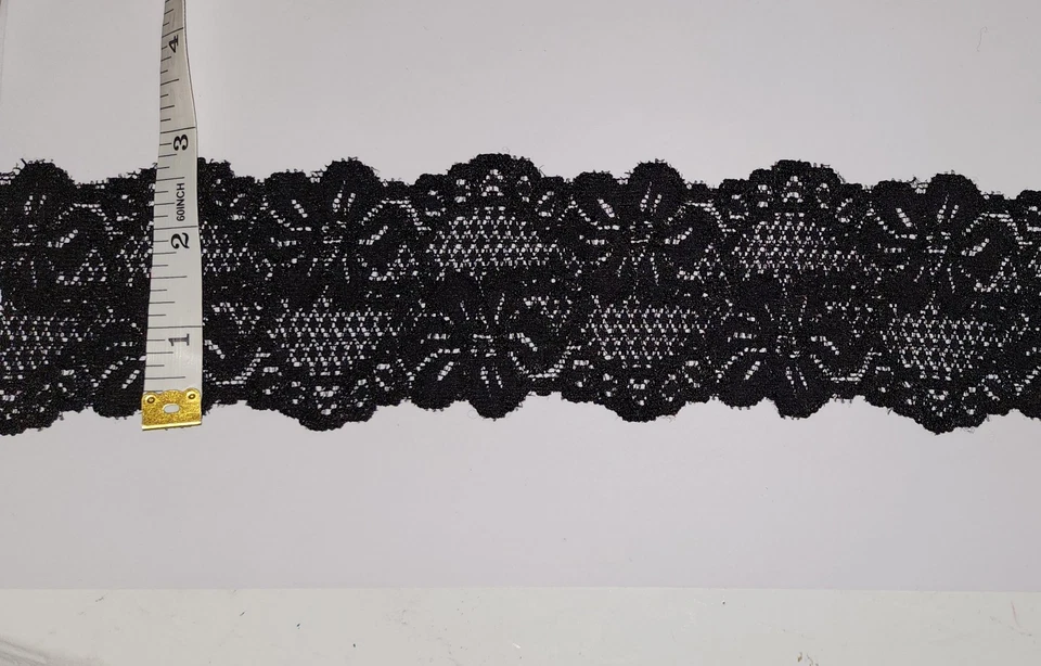 Ribete de encaje elástico negro - Se vende por yarda Foto 1 de 1