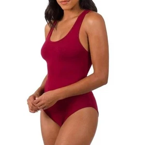 Camiseta sin mangas básica Zenana Racerback cuello redondo parte inferior a presión body de leotardo grande - Imagen 1 de 7