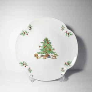 Fairwinds Árbol de Navidad Anfitriona de Vacaciones 11" Blanco Plato de Servir Bordes Festoneados - Imagen 1 de 11