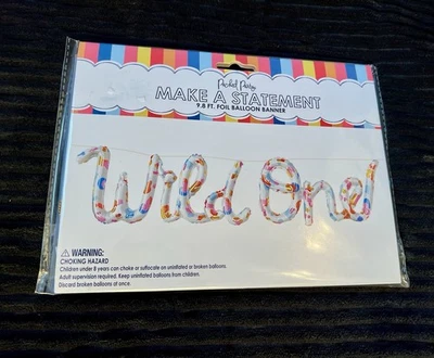 Wild One 9.8 英尺 铝箔气球横幅生日装饰全新密封  — 第 1/2 张图片