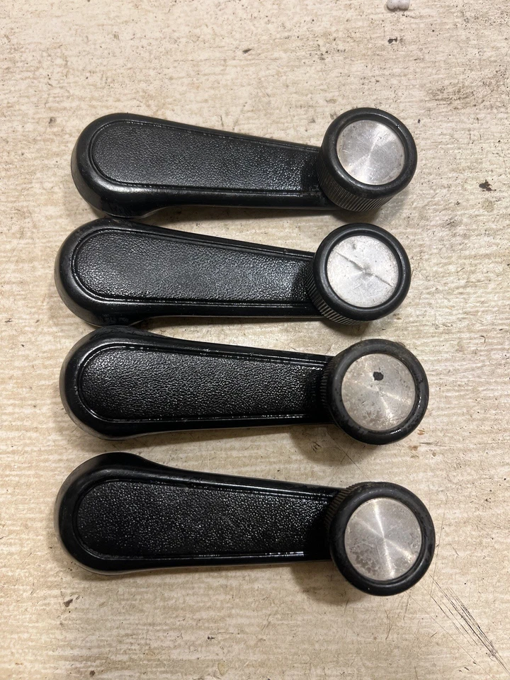 Juego de manivela ventana modelo tardío Toyota Land Cruiser FJ55 Foto 1 de 1