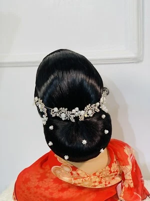 Peluca de novia sin pegamento con estilo frente de encaje cabello humano crudo boda aniversario Foto 1 de 4
