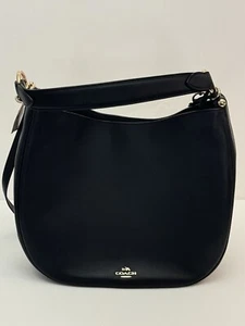 NWT Coach Nomad Hobo In Glovetanned Leather Black F36026 - Picture 1 of 9