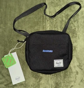 Herschel Supply Co. Black Classic Unisex Crossbody New With Tags - Picture 1 of 3
