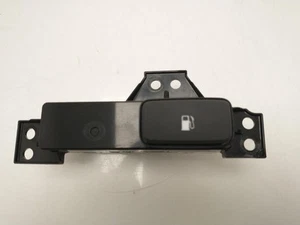 HYUNDAI IONIQ Fuel Filler Button - 93555G2900 (*) PREMIUM SE MHEV 1.6L Petrol 93 - Picture 1 of 5