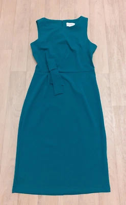 Ronni Nicole Size 10 Sleeveless Green Dress - Image 1 of 4