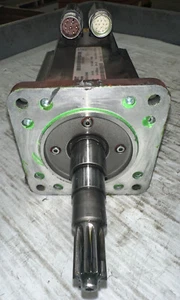 Lafert AC Servo Motor B63G5J-0244 CR82350030 227P - Picture 1 of 4