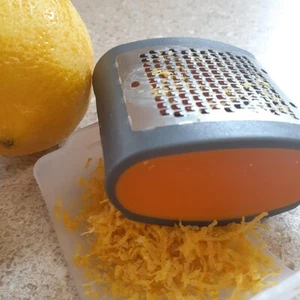 Pocket Zester Easy to hold Orange - Picture 1 of 2