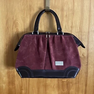 Beijo Large Burgundy Faux Suede Vinyl Studded Bottom Shoulder Bag Satchel Purse - Picture 1 of 12