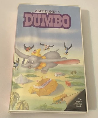 Dumbo The Classics Black Diamond Walt Disney Home Video VHS Clamshell Pink — 第 1/4 张图片
