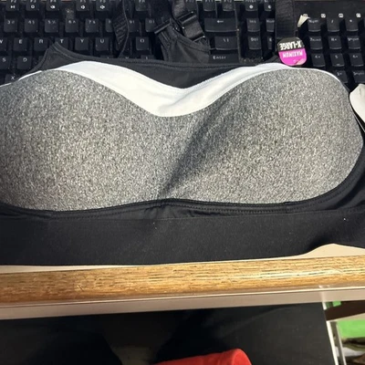 Champion Max Support Sports Bra  Size XL 1666 Wirefree Padded - Image 1 of 2