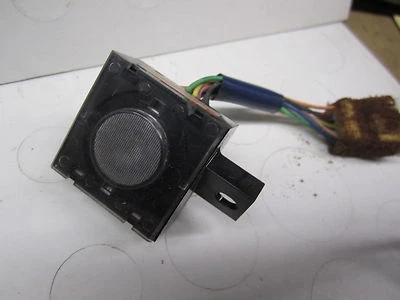 SENSOR DE CONTROL DE LUZ TOYOTA CRESSIDA 87-88 1987-1988 OE # 89120-22040 Foto 1 de 3