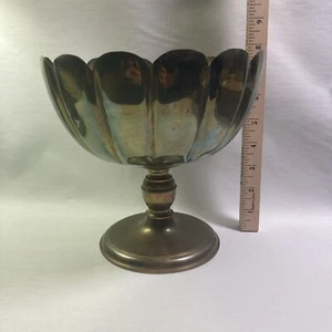 Vintage Solid Brass Lotus Flower Pedestal Scalloped Edge Bowl - Picture 1 of 5