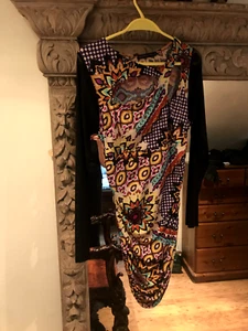 Bodycon Rüschen Kleid Gr. 10 Stretch Neu ohne Etikett - Bild 1 von 2
