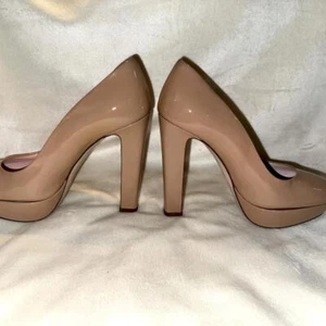 Miu Miu  blush patent leather platform pump, Size 6 - Picture 1 of 6