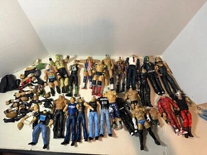 Mix Lot of Jakks Mattel WWE Wrestling part and peolpe (40+ Pieces) - Picture 1 of 4