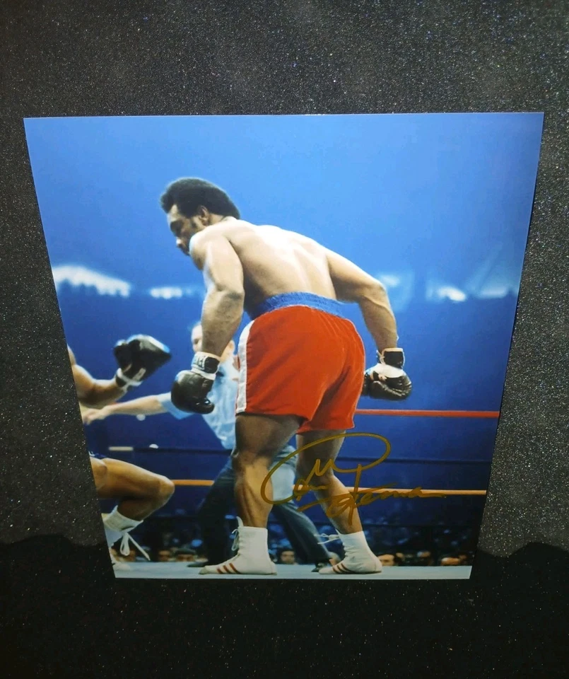 Foto autografiada de campeón de peso pesado de George Foreman 8x10 y certificado de autenticidad boxeo vintage Foto 1 de 2