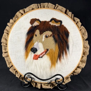 Arte de pared de punta de aguja para perro Collie de colección enmarcado con aro bordado Cottagecore - Imagen 1 de 6