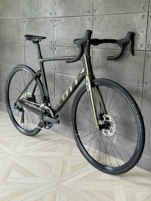 Scott Addict RC 40 Carbon Rennrad 2024 Large - Bild 1 von 4