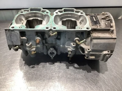 Оригинальный картер двигателя для снегохода Ski Doo MXZ 793 800 2000-2003 - Изображение 1 из 4