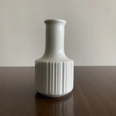 Rosenthal White Porcelain Tapio Wirkkala Variations Bud Vase Germany 1962 - Image 1 of 4