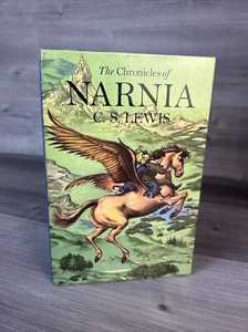 Chronicles of Narnia C.S. Lewis Box Set Full Color Paperback Very Nice - Picture 1 of 9