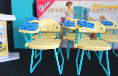 NEW GLORIA DOLL HOUSE FURNITURE CLASSROOM (9816)