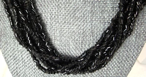 Collar vintage de 8 hilos con cuentas de semillas de vidrio bohemio negro nuevo con etiquetas - Imagen 1 de 14