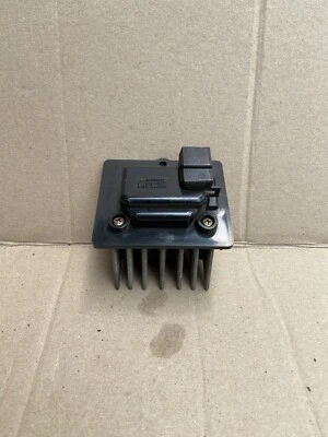Land Rover Discovery 2 Fan Resistor - image 1 of 2