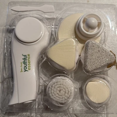 Susan Lucci Youthful Essence Microdermabrasion Resurfacing Tool Set - Image 1 of 4