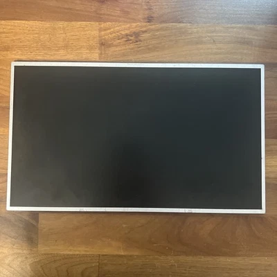 Genuine ChiMei InnoLux 15.6" LED Screen N156B6-L0A Rev.C2 - Image 1 of 4