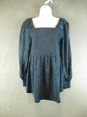 Ingrid & Isabel Top Womens Maternity Large Long Sleeve Smocked Babydoll - Image 1 of 4