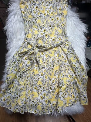 XXS Women’s Yellow/white/black floral Sundress Size M zip closure - Image 1 of 4