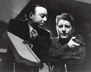 PHOTO CINEMA FILM ACTEUR FRANCAIS JEAN GABIN TIRAGE ARGENTIQUE HD 25,5 x 20 CM - Photo 1/2