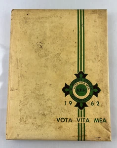 1962 St Joseph's Hospital College Yearbook Vota Vita Mea - Savannah, Ga - Picture 1 of 8