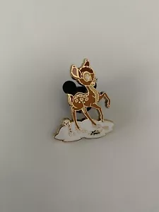 Pin 51449 DLRP - Bambi and Thumper Winter Holidays Kit (Bambi Only) - Picture 1 of 3