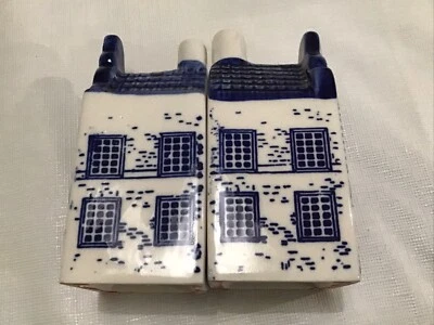 Delfts Blue Salt & Pepper Shaker Blue Canal Houses Holland Dutch - Image 1 of 4