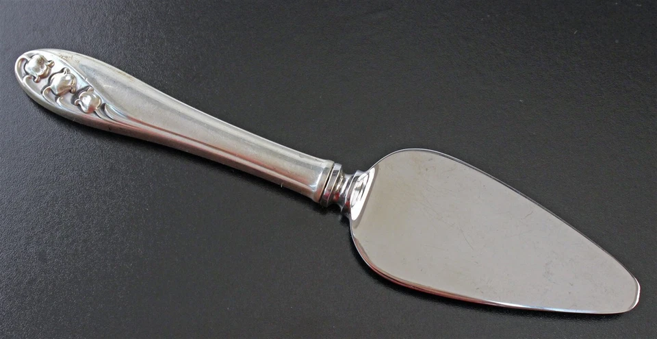 Servidor de queso Gorham Sterling Lily of the Valley con mango Foto 1 de 1