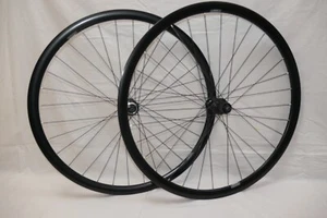 Ryde Dutch 19D 700c disc brake wheels with Shimano hubs - hybrid and e-bike - Picture 1 of 7