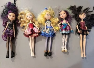 5 Ever After High Dolls 2012 Need Cleaned - Picture 1 of 9