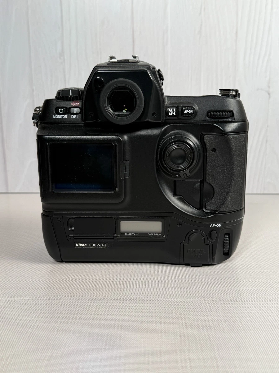 K404【アンティーク】Nikon ニコン D1 ニコンD1 (Nikon D1) | Camera