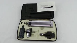 VINTAGE WELCH ALLYN DIAGNOSTIC SET OTOSCOPE & OPHTHALMOSCOPE IN CASE - Picture 1 of 10