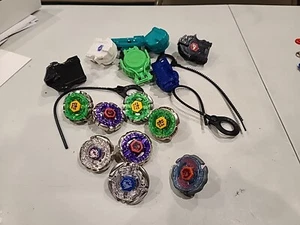 Lot Of Beyblades Mealt Fight, Rip Cords, Launchers - Picture 1 of 16