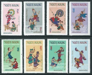 VIETNAM 1972 SGN714/21 set of 8 Tay Nguyen Folk Dances unmounted mint Cat £12.75 - Picture 1 of 1